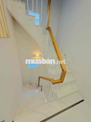 MẶT TIỀN 3 LẦU VĨNH VIỄN ĐỦ NỘI THẤT