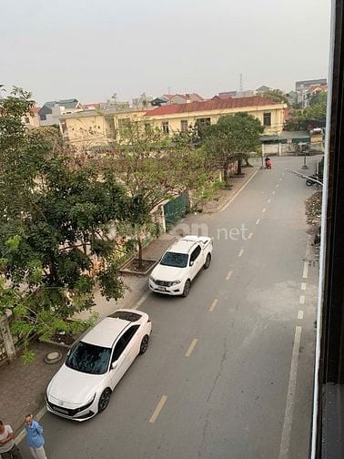 Chính chủ cần bán nhanh nhà mới đối diện tiểu học Đông La Hoài Đức