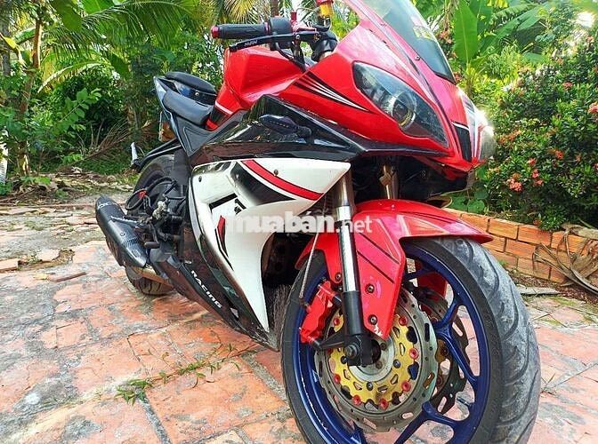 Phoenix 300 ken zin có nhìu đồ chơi. GL