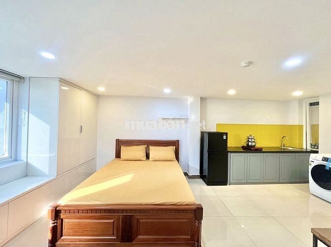 CĂN HỘ CỬA SỔ LỚN FULL NỘI THẤT GẦN LOTTE Q7