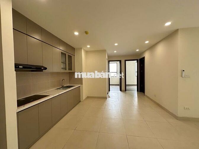 Đang trống FLC 18 Phạm Hùng 65m2 2PN có ĐH,hệ thống tủ bếp chỉ 11tr/th