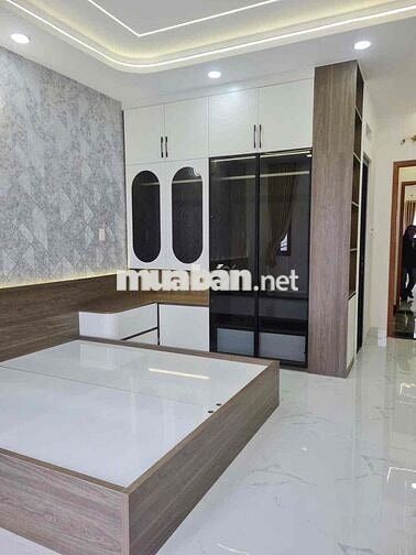 Bán Nhà 143/29 Phan Anh, 4.5Lầu DT:4-20M2  5Pn,6Wc. Hẻm 8m 7.4ty