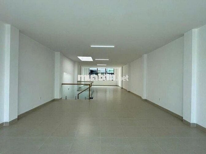 Nhà Mặt tiền 34 Cộng Hòa, Quận Tân Bình - DT 6x30m, TRỆT 2LẦU, NHÀ MỚI