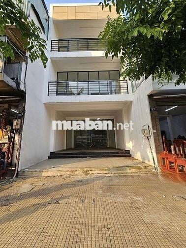 Nhà Mặt tiền 34 Cộng Hòa, Quận Tân Bình - DT 6x30m, TRỆT 2LẦU, NHÀ MỚI