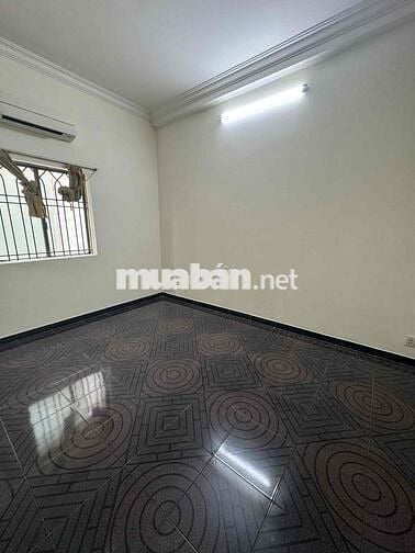 Cho thuê nhà Hẻm Xe Hơi 6x20 Trệt 2L Sân Thượng Quận 10