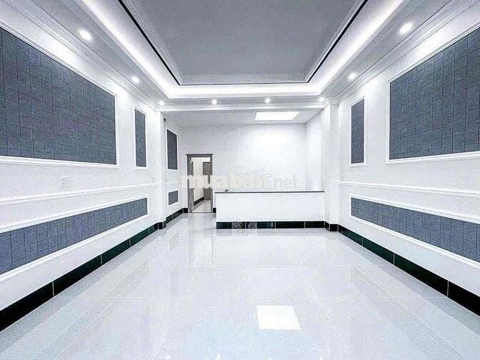 NHÀ PHỐ MẶT TIỀN NẰM TRONG KHU ĐÔ THỊ MỚI TPHCM