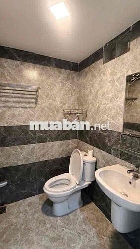CHO THUÊ MỚI ĐẦY ĐỦ NỘI THẤT 2MT NG CÔNG TRỨ GẦN BIỂN MỸ KHÊ