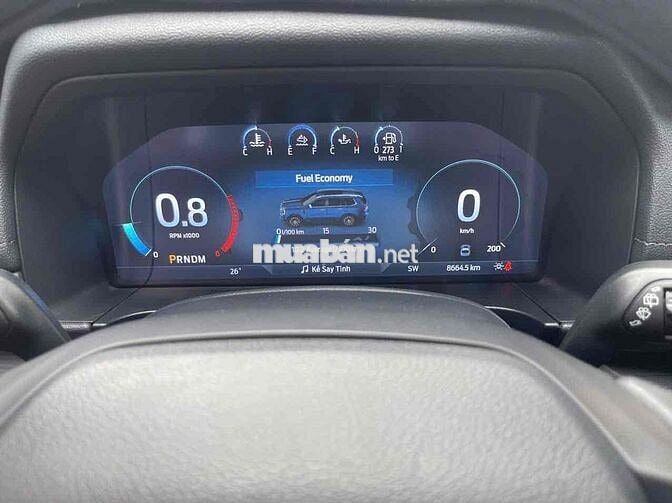 Ford Everest 2023 Titanium 2.0 AT 4x2 - 8000 km
