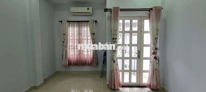 Cho thuê nhà HBG Nguyễn Hữu Cảnh, P.22 Q.Bình Thạnh