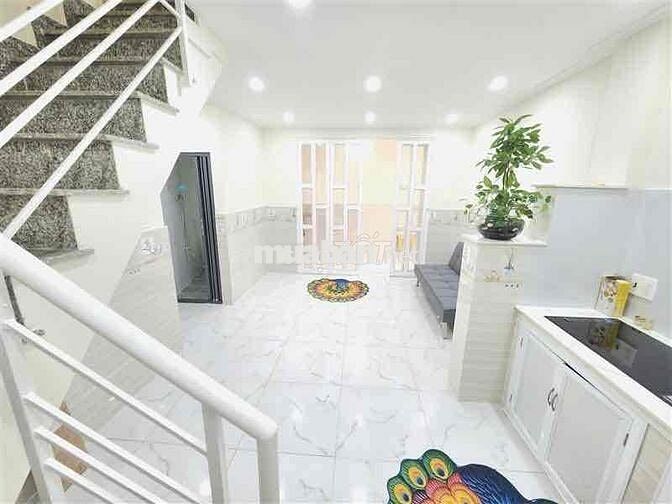 💥 Nhà 2 tầng - KHÔNG LỘ GIỚI đường QUANG TRUNG Phường 10, Gò Vấp dtsd