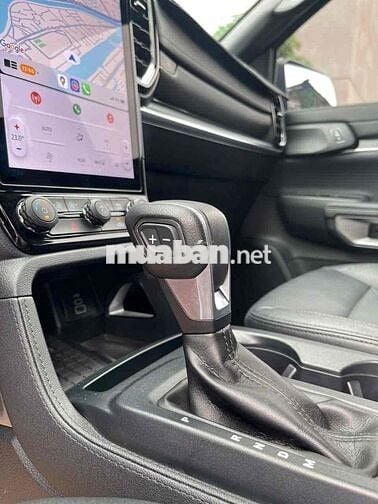 Ford Everest 2023 Titanium 2.0 AT 4x2 - 8000 km