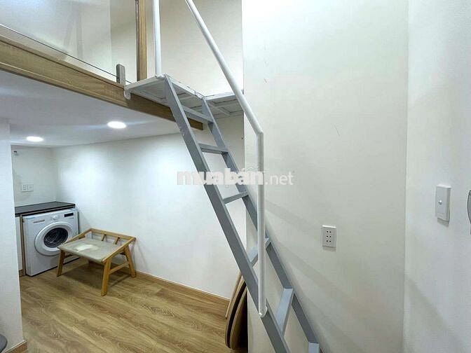 THUÊ PHÒNG DUPLEX - TONE GỖ - BAN CÔNG  - THANG MÁY - ĐINH BỘ LĨNH