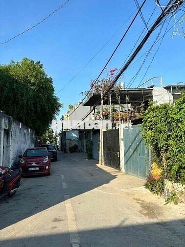🟢cho thuê nhà nguyên căn . Ngang 4m x 20m tổng diện tích 80 m . Nhà có