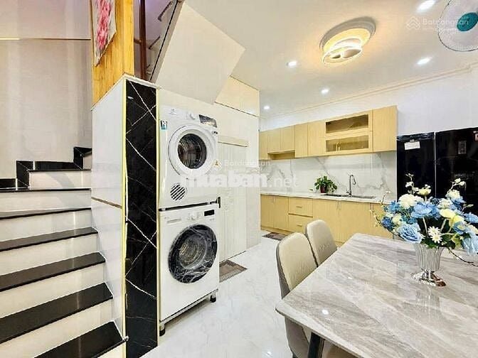 SIÊU PHẨM GÒ VẤP ĐƯỜNG SỐ 9, PHƯỜNG 9 SÁT MẶT TIỀN