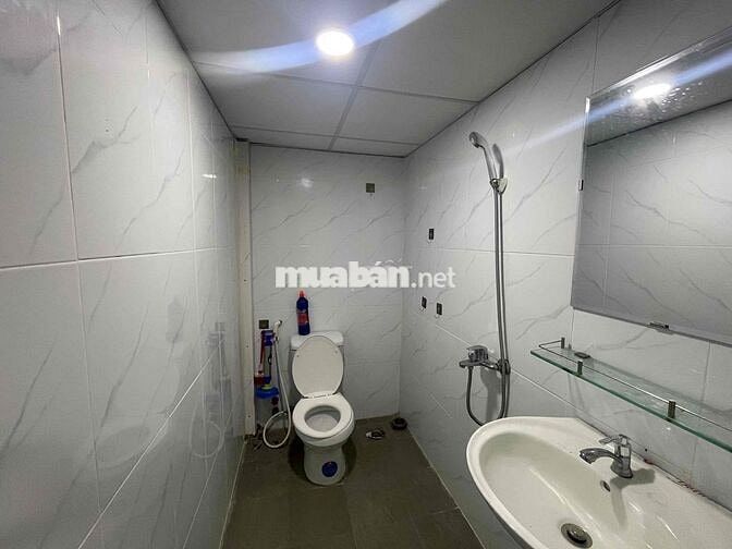 CĂN HỘ DỊCH VỤ SIÊU RỘNG RÃI NGAY GẦN ĐH NGUYỄN TẤT THÀNH