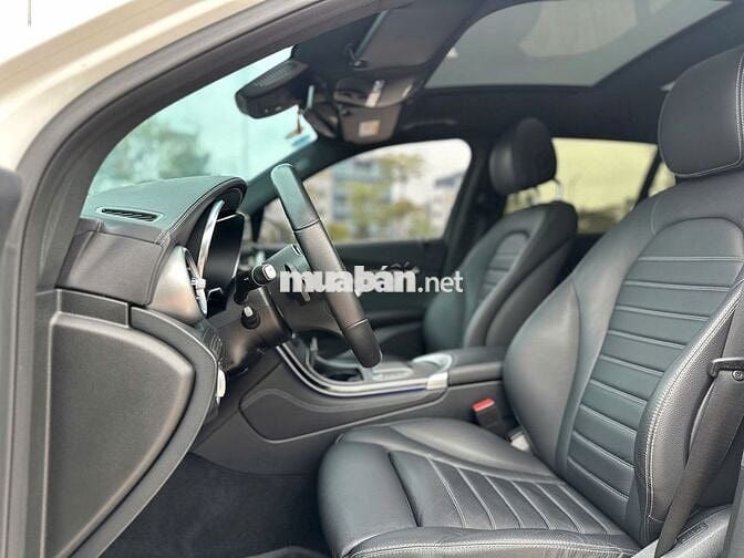 Mercedes Benz GLC 2020  - 51000 km