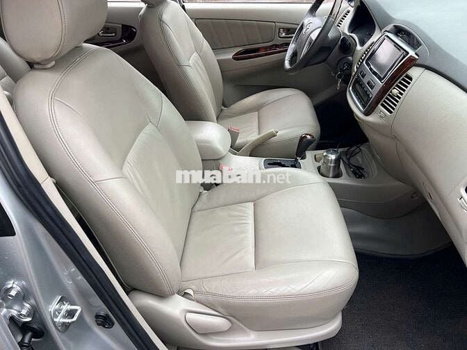 CỌP TRÙM MỀN Toyota innova 2012 bản V - 67000 km