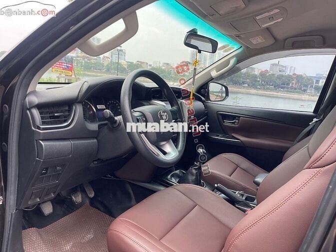 Toyota Fortuner MT sản xuất 2017