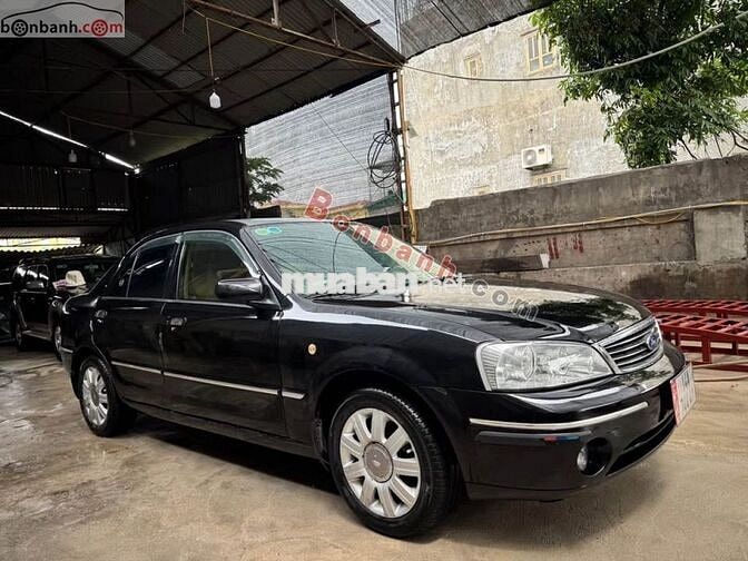 Ford laser bản GhiA sx 2004 vip chính chủ .