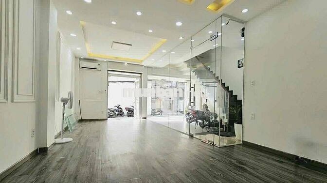 MBKD MỚI XÂY NGAY CỬA NGÕ SÂN BAY CÓ BÃI GIỮ XE, WC RIÊNG, HỒNG HÀ, TB