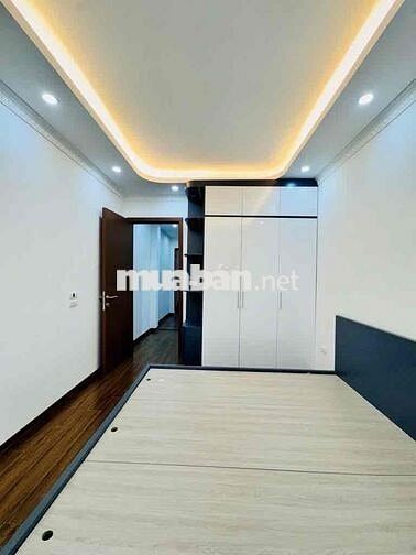 🌹GIÁ TỐT- NHÀ TRUNG TÂM HOÀNG MAI- 32M2-5T- 6.45 TỶ (CTL)- NHÀ, SÂN CH