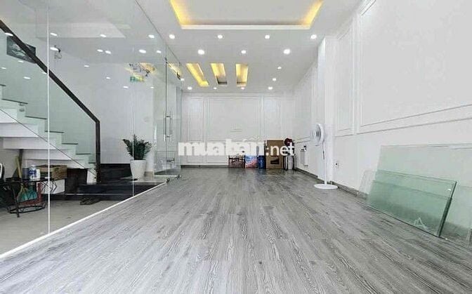 MBKD MỚI XÂY NGAY CỬA NGÕ SÂN BAY CÓ BÃI GIỮ XE, WC RIÊNG, HỒNG HÀ, TB
