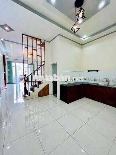 ✅BÁN NHÀ TRỆT 1 LẦU MỚI ĐẸP - 2 MÁY LẠNH, KDC ĐÔNG ĐÚC
