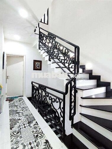 Nhà 4 Tầng 68M2 Xe Tải Thông gần Siêu Thị Lotte