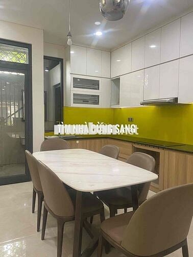 NHÀ HẺM TO NỘI THẤT CAO CẤP NHƯ HÌNH PHƯỜNG LINH ĐÔNG , THỦ ĐỨC
