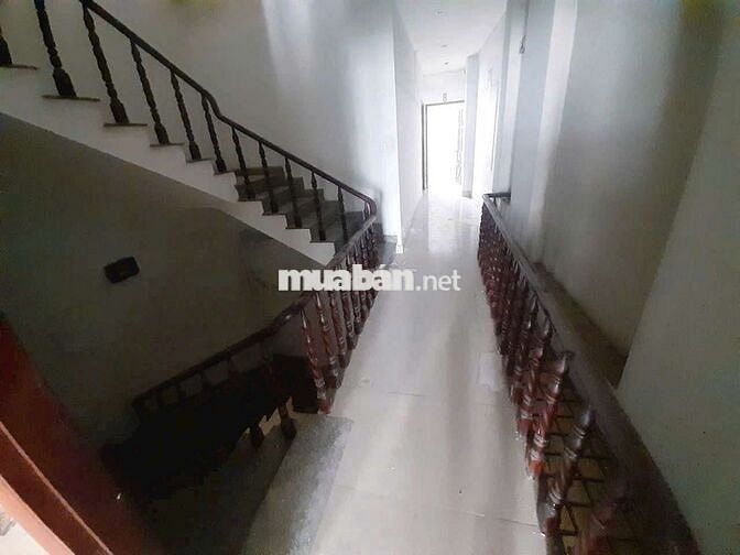 [Cho thuê nhà] đường Nguyễn Sơn: 5x23m, Hầm Trệt 3 Lầu, giá 30 triệu/T