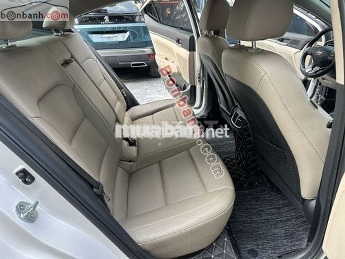 Hyundai Elantra 2.0 AT 2020