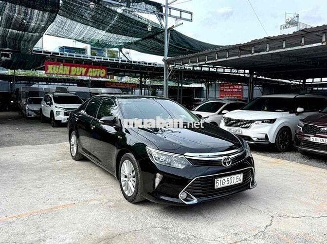 CAMRY 2.0E 2017 LƯỚT 7 VẠN ,BẢO HÀNH 1 NĂM RẤT ĐẸP