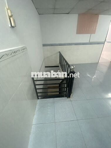 Cho thuê nhà nguyên căn 548/30/6 Tân Kỳ Tân Quý, 1 trệt 1 lửng. 7tr/th