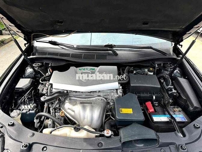 CAMRY 2.0E 2017 LƯỚT 7 VẠN ,BẢO HÀNH 1 NĂM RẤT ĐẸP