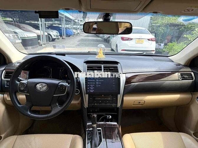 CAMRY 2.0E 2017 LƯỚT 7 VẠN ,BẢO HÀNH 1 NĂM RẤT ĐẸP