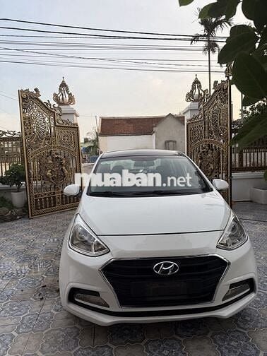 Cần bán i10 2020