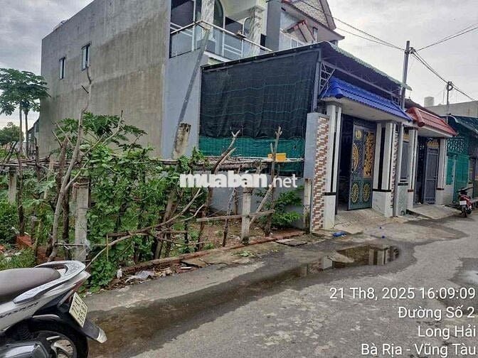 ĐẤT NHÀ Ở FULL THỔ NGAY THỊ TRẤN LONG HẢI DIỆN TÍCH 105m2