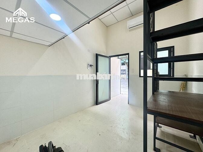 NHÀ NGUYÊN CĂN 1 TRỆT + 1 LẦU FULL NỘI THẤT NGAY DƯƠNG QUẢNG HÀM
