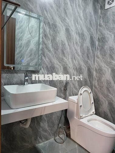 🏡 Ngõ Rộng Thênh Thang – Nhà Đẹp Ngỡ Ngàng Cầu Am, Vạn Phúc – Chỉ 8 tỷ