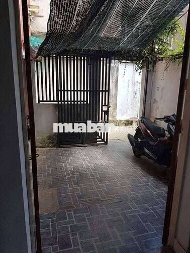 BÁN NHÀ TÂN PHÚ 48M² SHR SÁT HẺM XE HƠI CHỈ 3,8TỶ TL