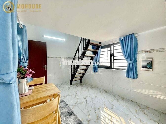 Căn hộ Duplex Mới - Sẳn máy lạnh , Tủ đồ - Ngay gần Phan Huy Ích