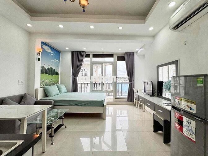 Cho Thuê Ngắn_Dài Hạn Căn Hộ Ban Công Ngay Bờ Kè Trường Sa