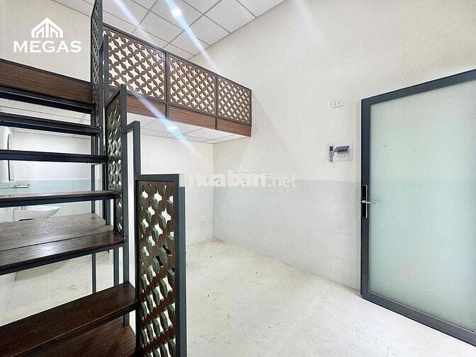 NHÀ NGUYÊN CĂN 1 TRỆT + 1 LẦU SẴN MÁY LẠNH NGAY DƯƠNG QUẢNG HÀM ĐH VLU