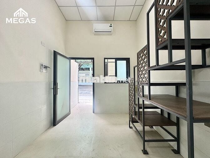 NHÀ NGUYÊN CĂN 1 TRỆT + 1 LẦU FULL NỘI THẤT NGAY DƯƠNG QUẢNG HÀM