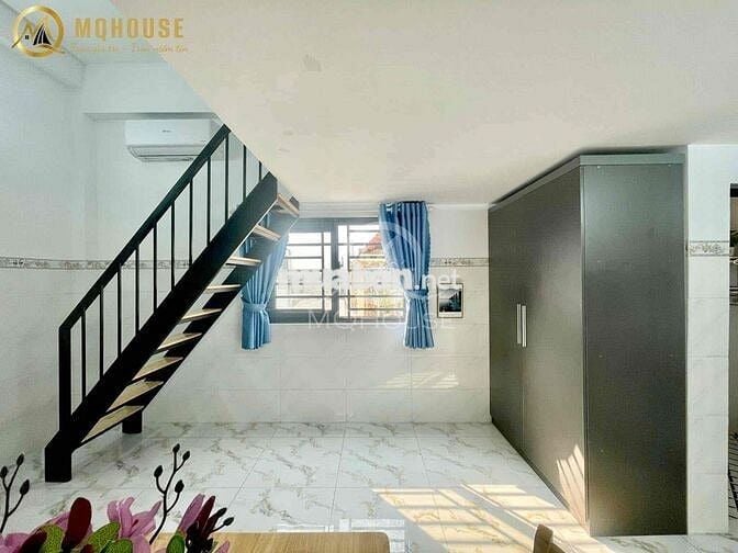 Căn hộ Duplex Mới - Sẳn máy lạnh , Tủ đồ - Ngay gần Phan Huy Ích