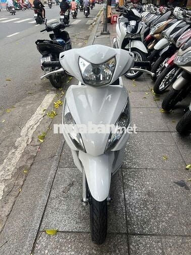 Honda vision 2014 mới 90% Bstp chính chủ