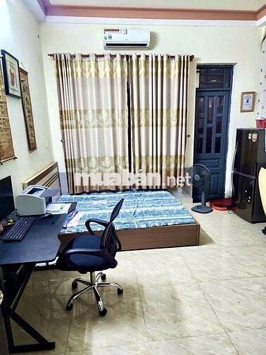 NHÀ BÁN,HOÀNG VĂN THỤ ,TÂN BÌNH ,NGANG 4 DÀI 15, 5 TẦNG MỚI CHỈ 9.1 TỶ