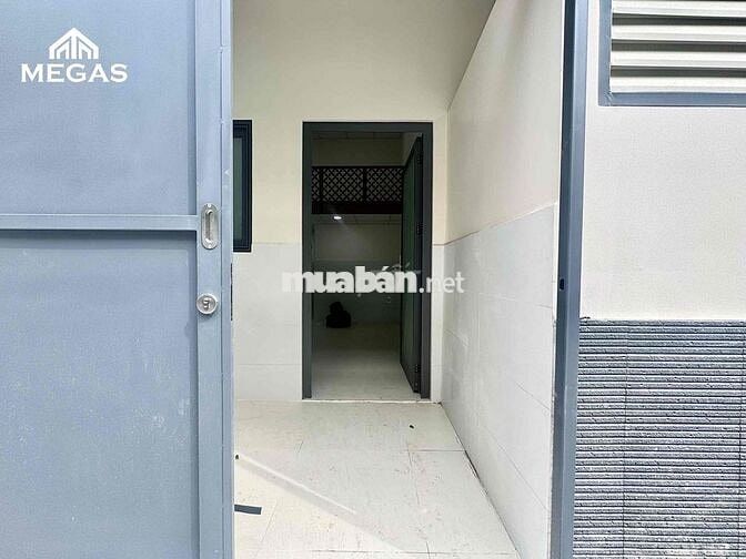 NHÀ NGUYÊN CĂN 1 TRỆT + 1 LẦU SẴN MÁY LẠNH NGAY DƯƠNG QUẢNG HÀM ĐH VLU