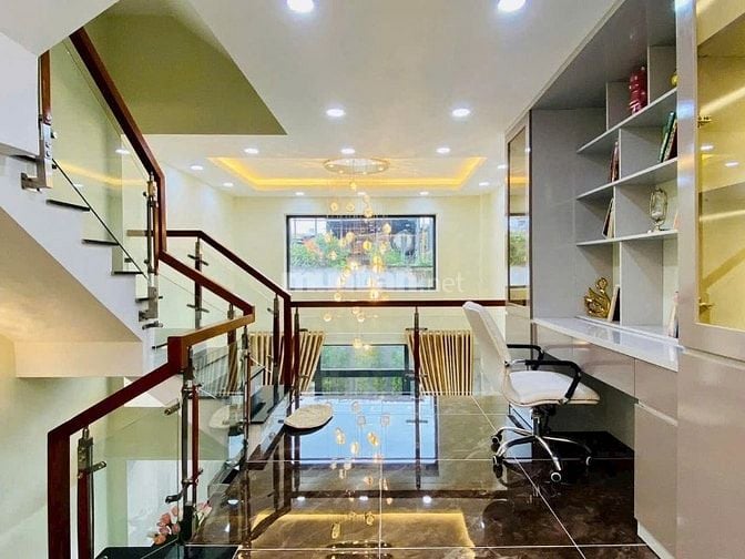 CHÍNH CHỦ BÁN NHÀ 1053/LÊ ĐỨC THỌ ĐÚC 2 LẦU HẺM XE HƠI GIÁ MỀM