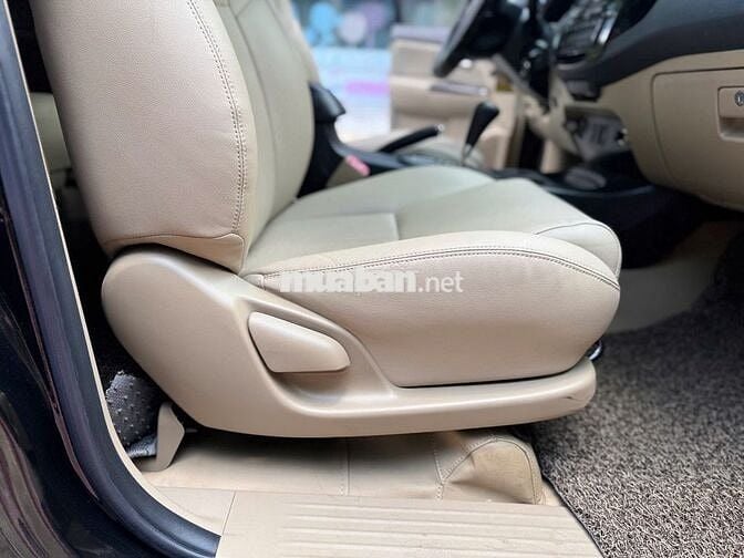 Toyota Fortuner 2.7V 4x2 AT 2015 - 79000 km